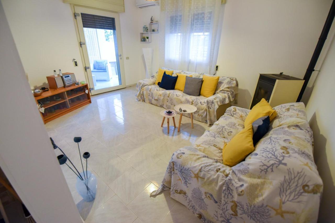 Villa Casa Maria à San Pietro in Bevagna Extérieur photo